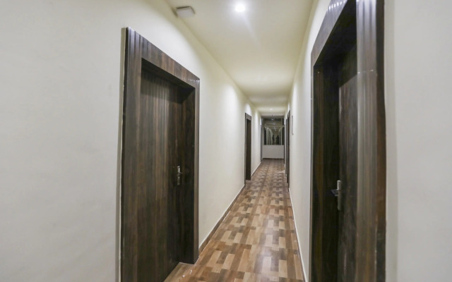 OXY Royal Residency by OYO Rooms