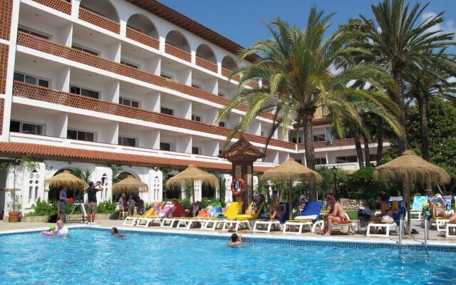 Hotel 4R Gran Europe