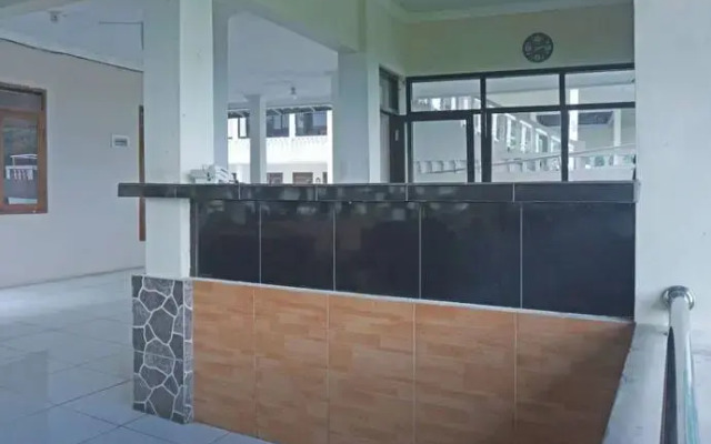 OYO 92966 Villa Bukit Awan