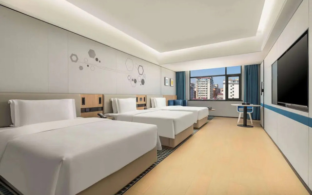 Microtel by Wyndham Xishuangbanna Mengle