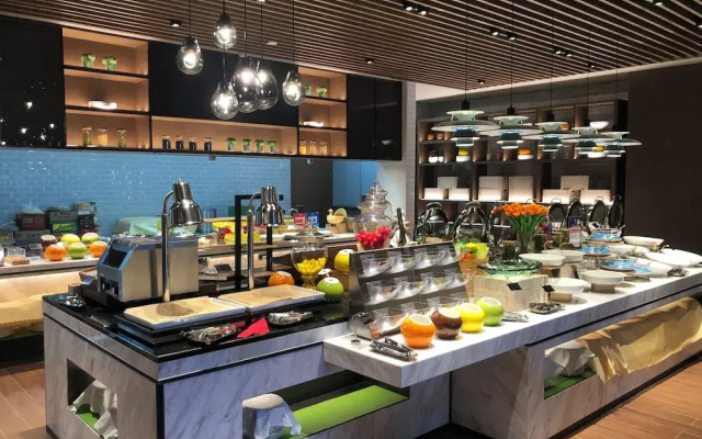 Hampton by Hilton Wuhan Zhongnan
