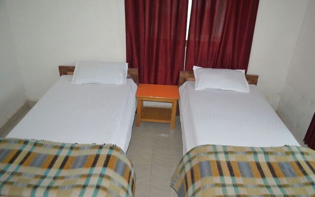 Middle Way Home Stay