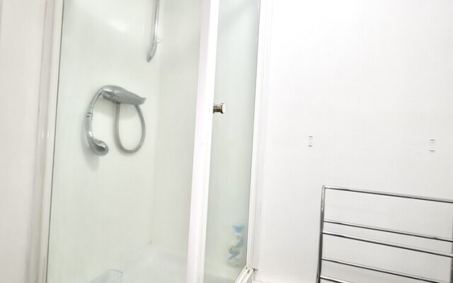 Grace Apartments - Living Spring 1