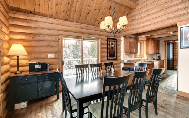 Chalet Navajo