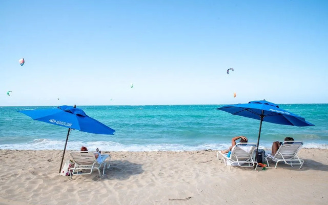 Numero Uno Beach Apartments