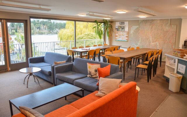 YHA Queenstown Central - Hostel