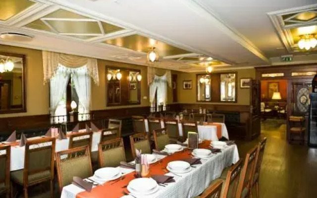 Villa Hotel