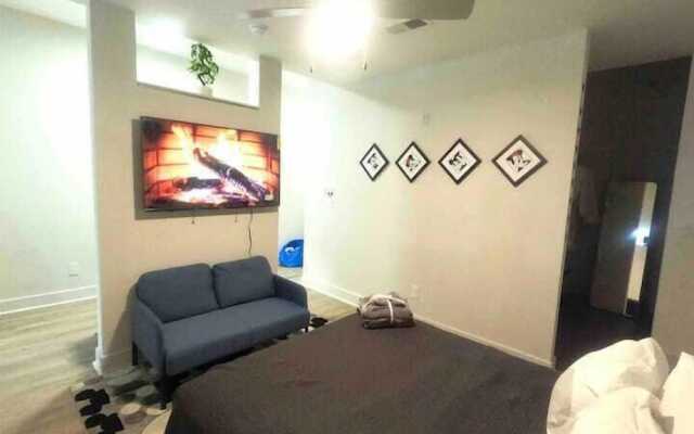 Mickey Magical 1BR Soft-Loft Deep Ellum