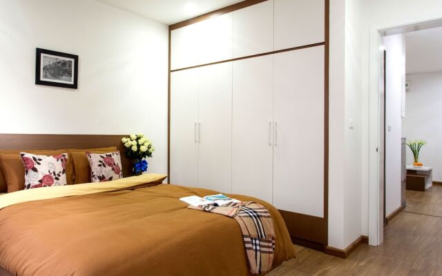 Noble Apartment