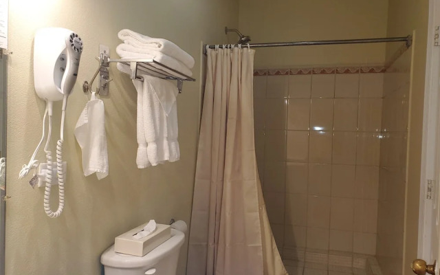 Rolson Hotel