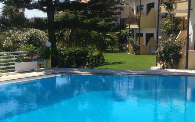 Hermes Apartments