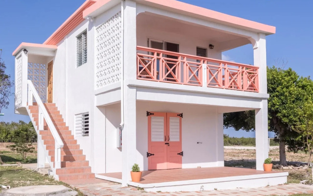 Coralito Bay Suites & Villas