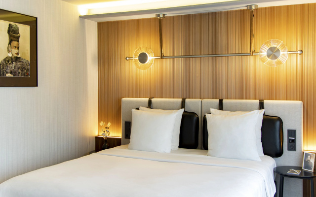 MUZE Hotel Düsseldorf - Handwritten Collection