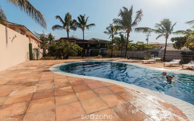 Linda Casa com piscina e churrasqueira URA0015