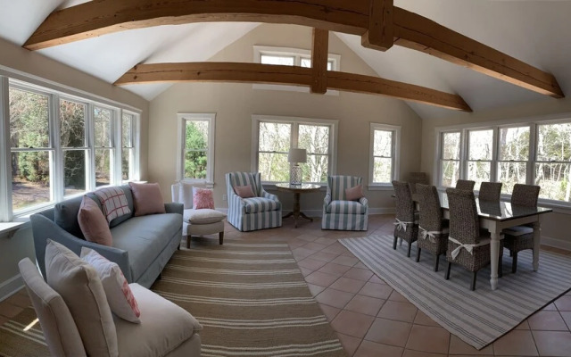 Lambert's Cove Hideaway