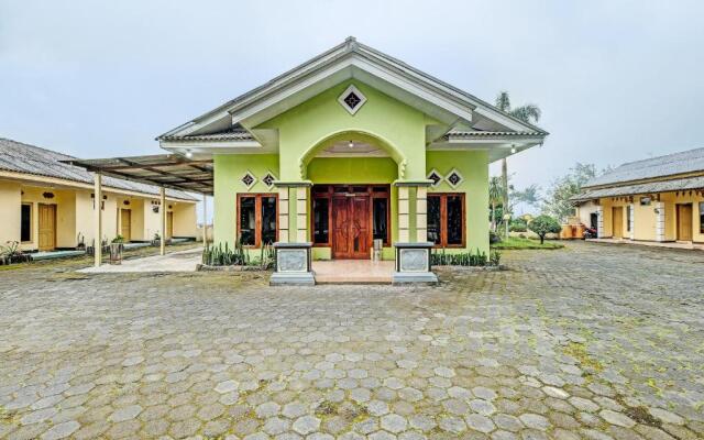 OYO 92406 Hotel Renata 1