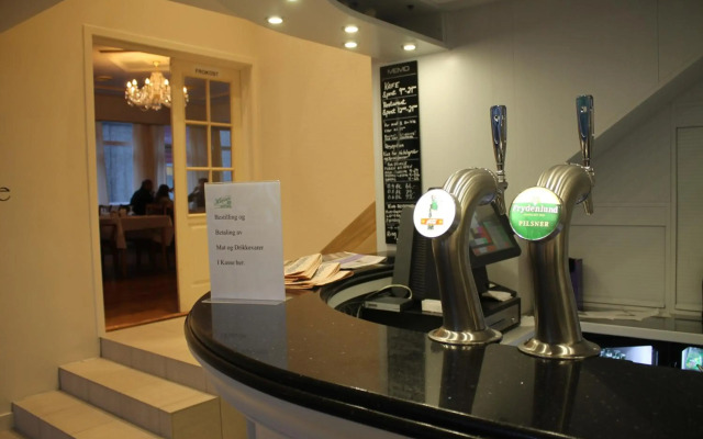 Kløver Hotel