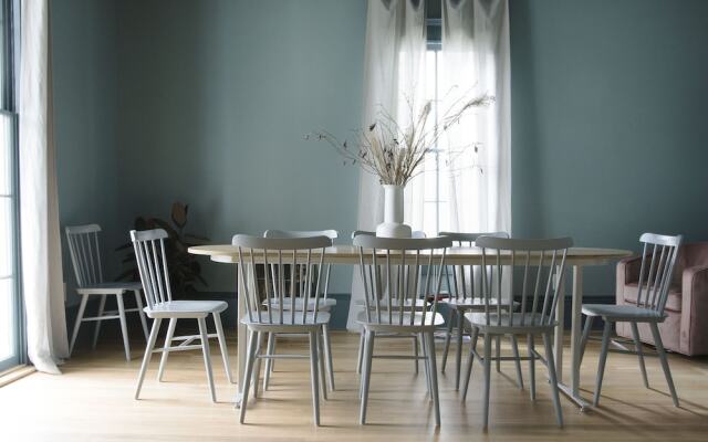 Guest House Raleigh - Adults Only