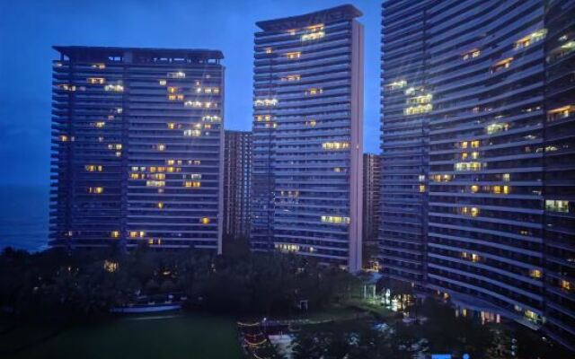 Sparkling Legend  Apartment