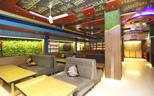 OYO 11555 Hotel Punjab