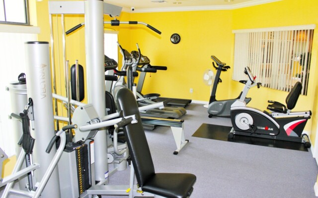 HG16630LBL - 4 beds pool & spa home - Gated