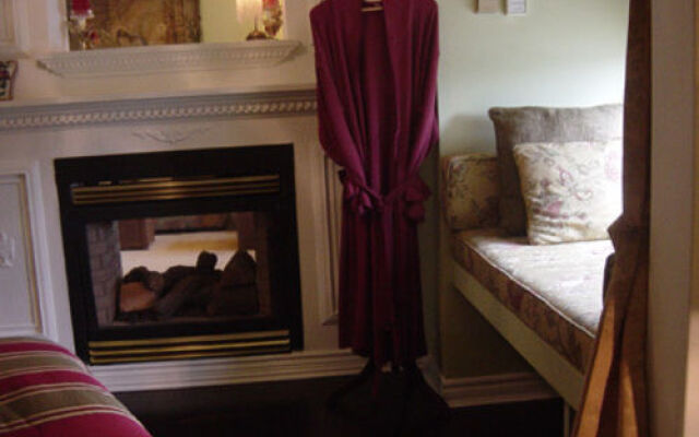 Angel's Rest Bed & Breakfast