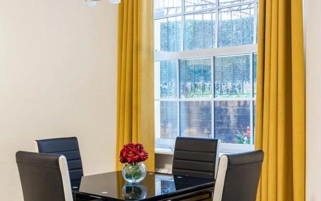 Carlton Vale Apartments