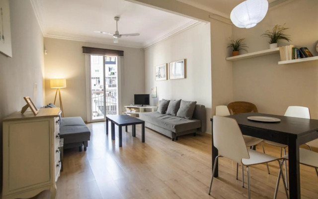 23PAR203 Comfortable apartment in Paralel