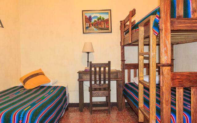 Hostal Antigua - Hostel