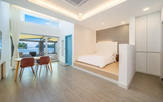 Changwon 055 Poolvilla