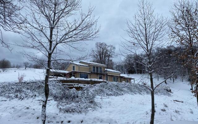 CASCINA SERRA ECO-HOUSE beb