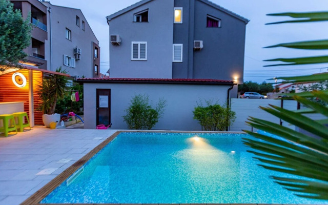 Zadar Lavish and Luxurious Apartment With Private Pool