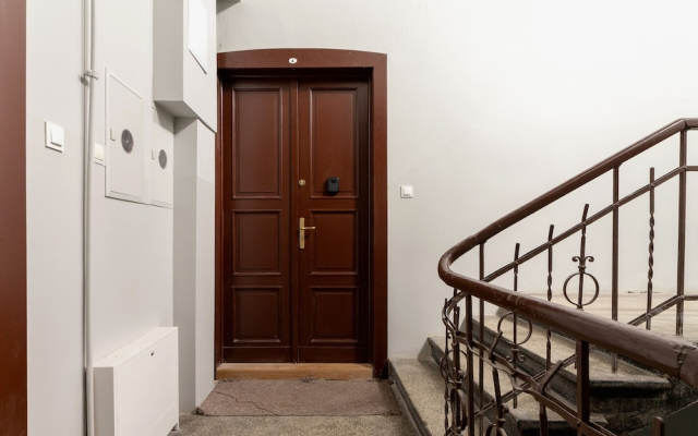 Apartment Krakusa by Renters Presige