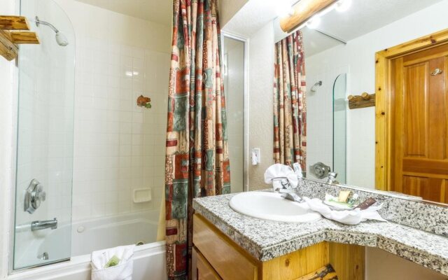 Red Wolf Lodge at Olympic Valley