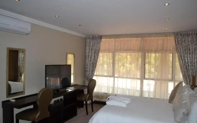 President Hotel & Conference Venue