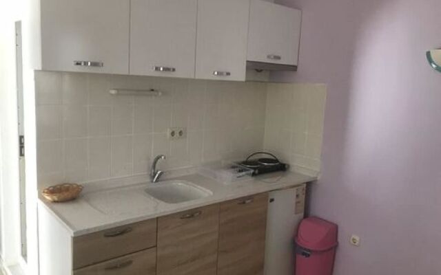 Derin Suite Hotel