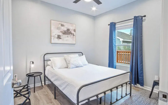 Lovely & Charming 4br/2.5ba Near Downtown's Prime