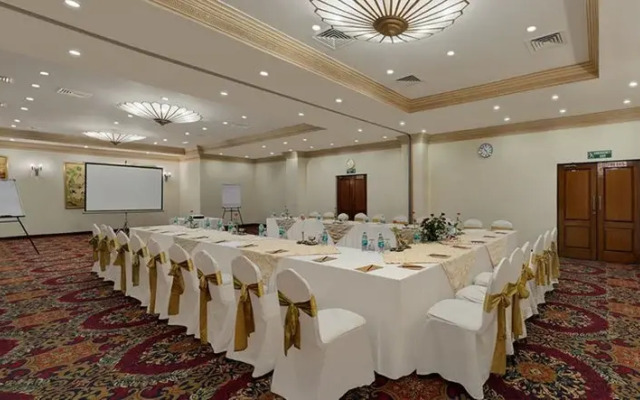 Golden Palms Hotel And Spa