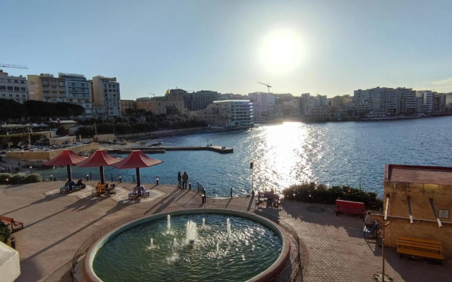 Depiro Point Sliema Luxury Apartment