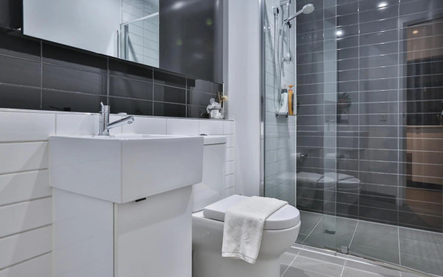 MY80 Apartment located in the inner of Melbourne CBD