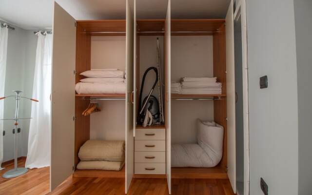 FM Deluxe 1-BDR Apartment - La Primavera