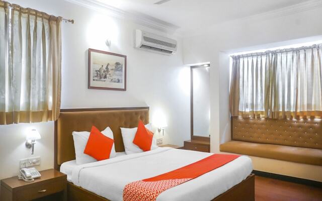 OYO 5630 Beverly Hills Hotel