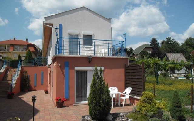 Andrea Apartmanok