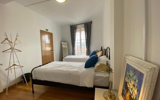 Fonte Branca Guest House
