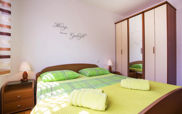 Apartments Zenta