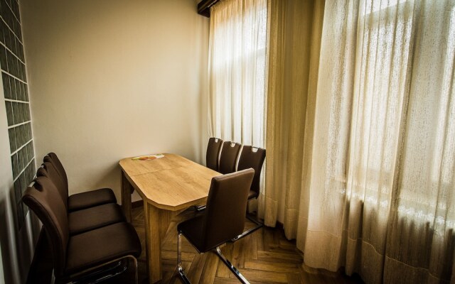 Downtown Fuchsl Palace