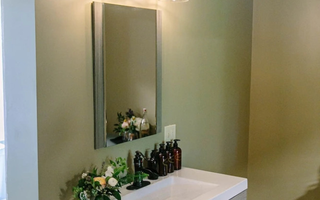 The Old Catskill Game Farm Inn