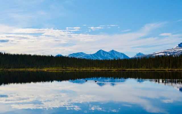 Tonglen Lake Lodge