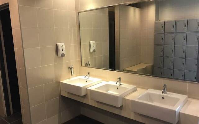 Cozy Condo at The Meridin Medini