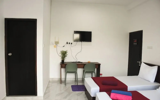 The Regent Grand Hotel - Galle Face